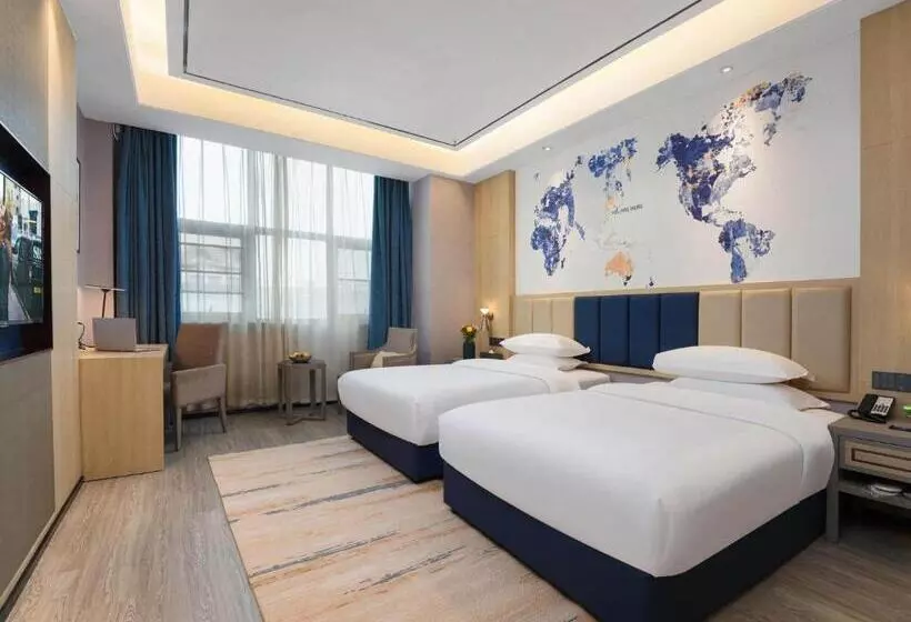 Kyriad Hotel Baoying Jinyuan Square High Speed Railway Station