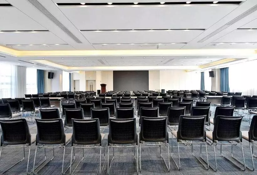 Kyriad Marvelous Hotel Nanchang Xiang Lake Jinsha Avenue