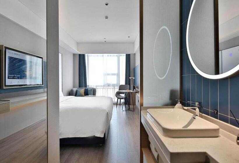 Kyriad Marvelous Hotel Nanchang Xiang Lake Jinsha Avenue