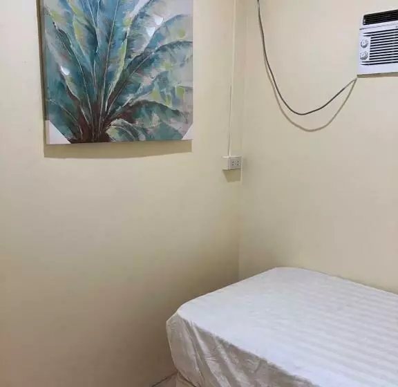 Resort S Side Hostel