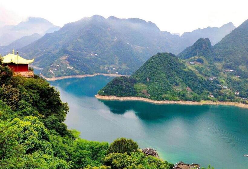 Vienna International Hotel Yichang Gezhouba Sanxia Culture Tiandi