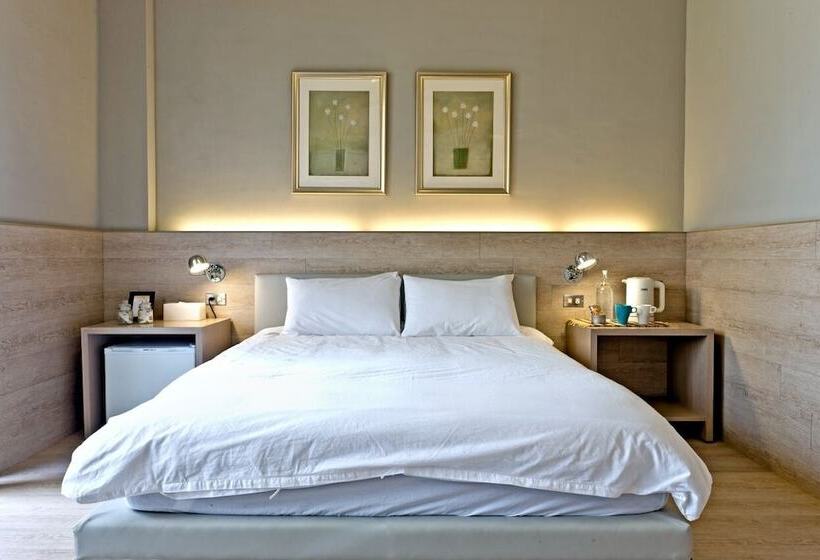 تختخواب و صبحانه Island House