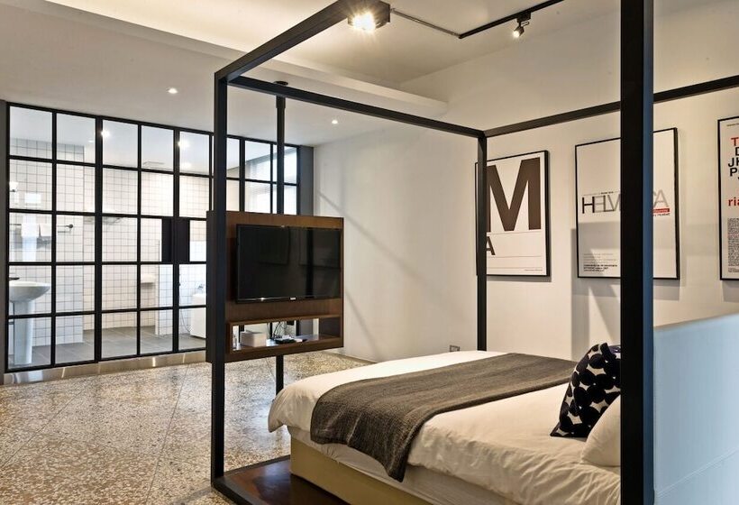 تختخواب و صبحانه Island House