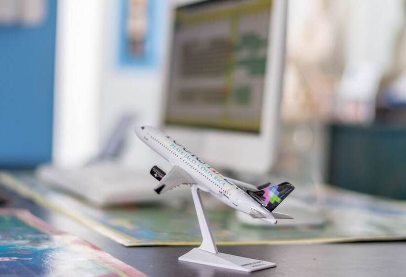 مسافرخانه Boutique Hotel Ibiza