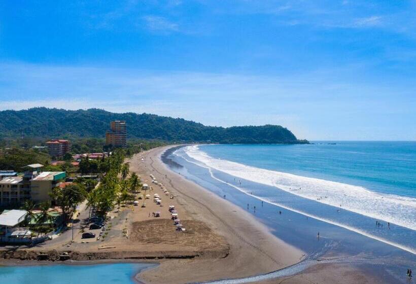 مسافرخانه Boutique Hotel Ibiza