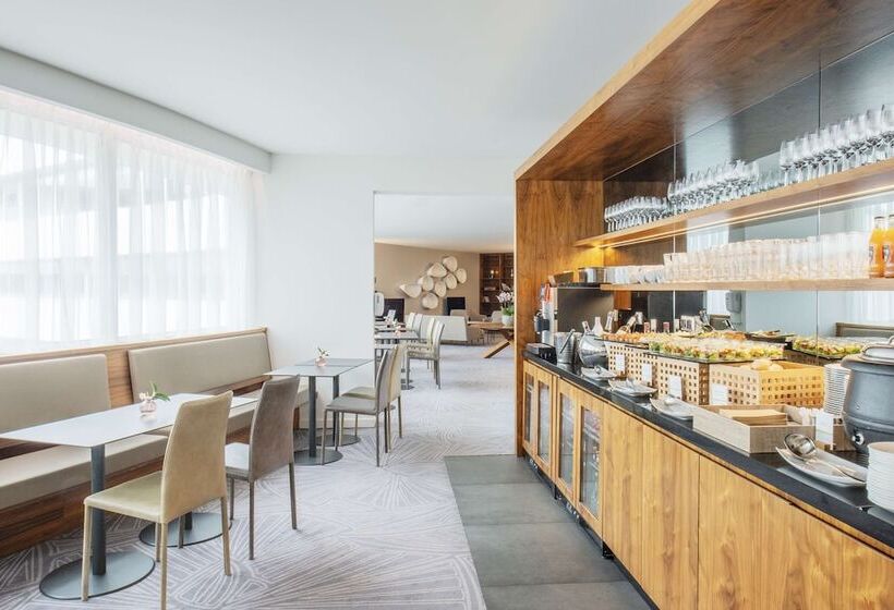 Doubletree By Hilton Hotel Wroclaw