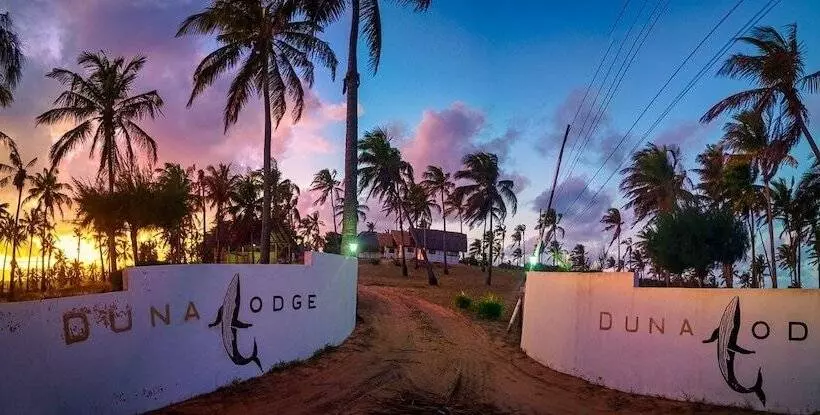 ホテル Duna Lodge