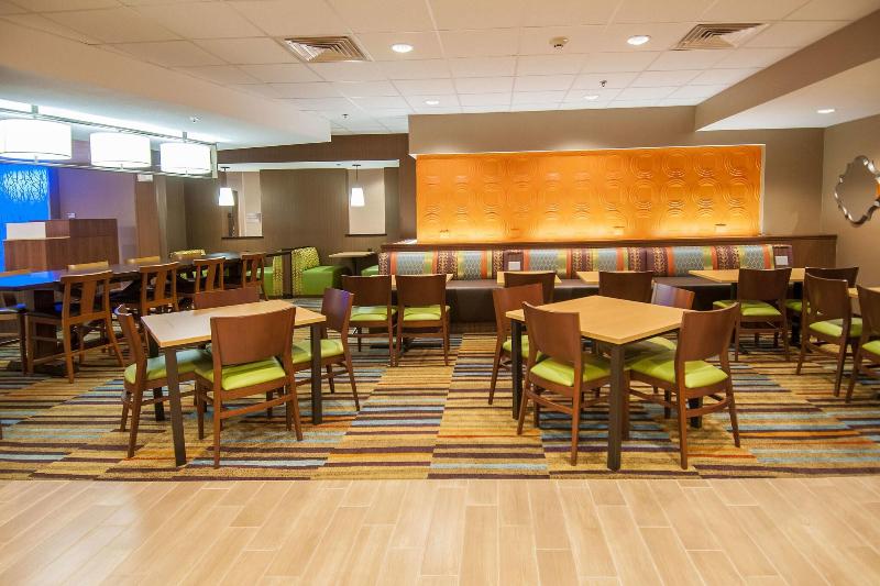 فندق Fairfield Inn & Suites By Marriott San Antonio Brooks City Base