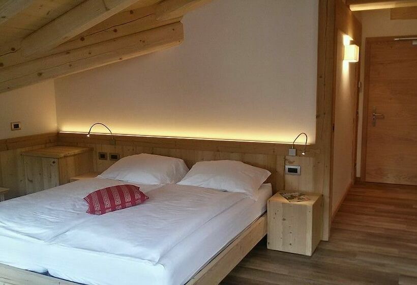 בית מלון כפרי Garni Lastei