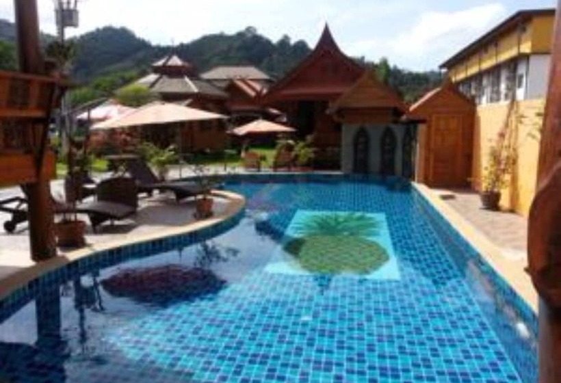 فندق Golden Teak Resort Baan Sapparot