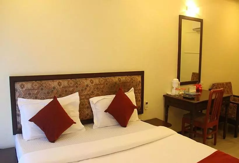 هتل Oyo Rooms Unique Trade Center