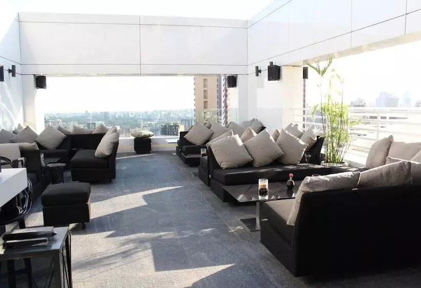 هتل Royal Tulip Achrafieh