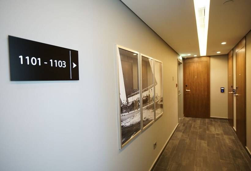 Отель Royal Tulip Achrafieh