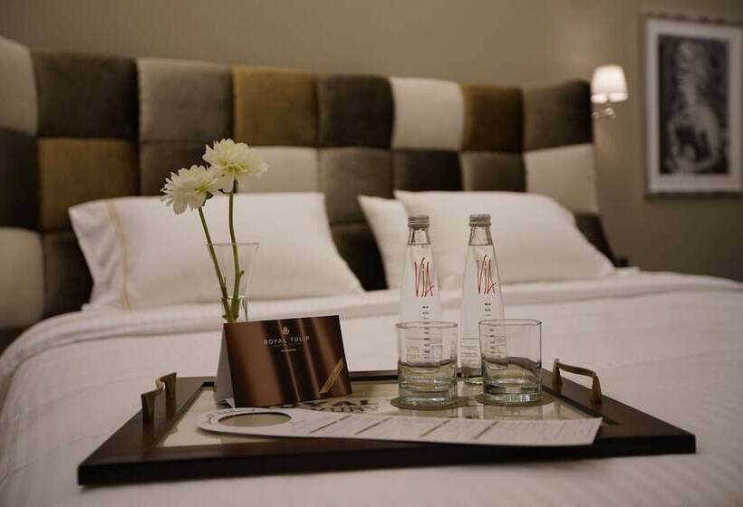 Отель Royal Tulip Achrafieh