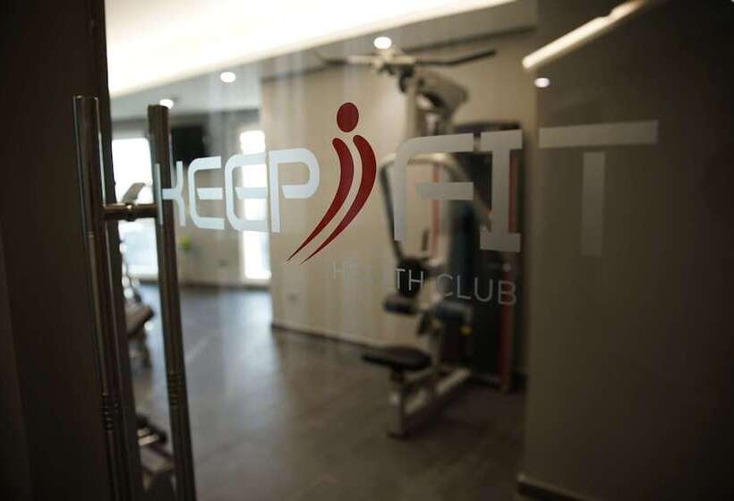 Отель Royal Tulip Achrafieh