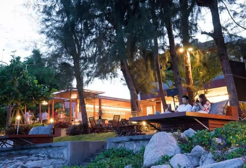 هتل Tri Shawa Resort