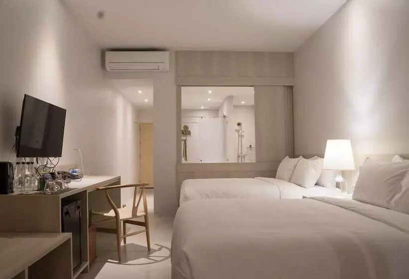 هتل Tri Shawa Resort