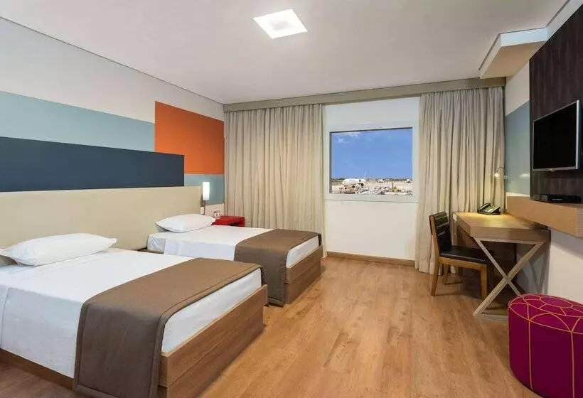 ホテル Tryp By Wyndham São Paulo Guarulhos Airport