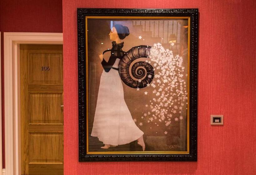 Vmaison Hotel Messina