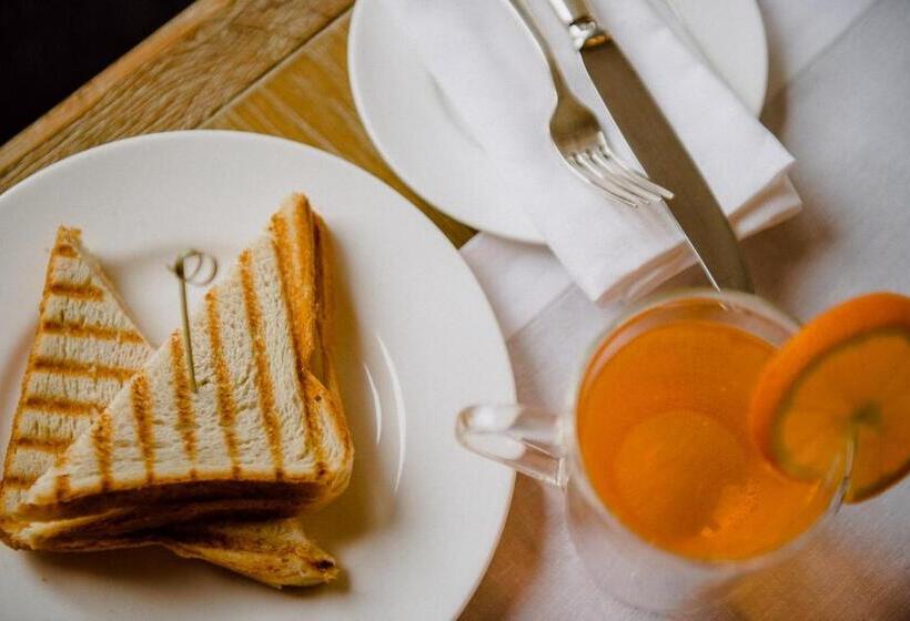 Vmaison Hotel Messina