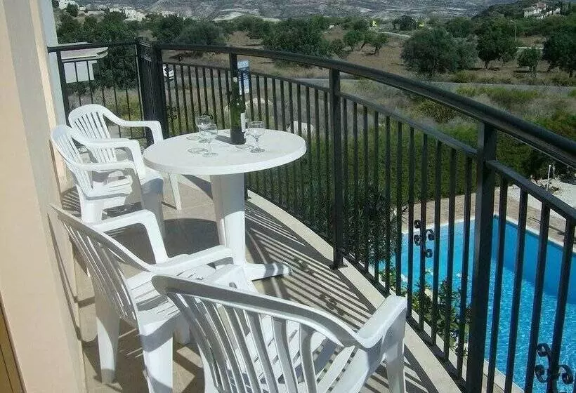 Kapsalia Holiday Villas
