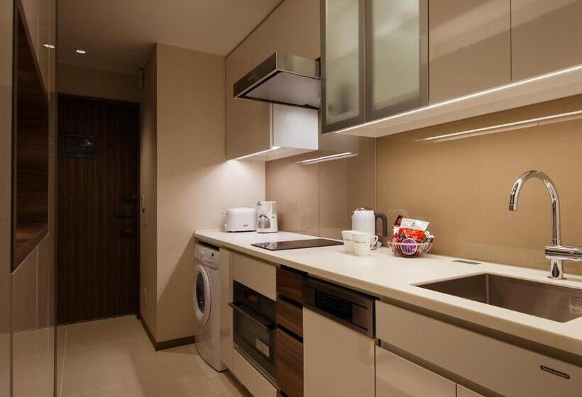 Oakwood Premier Tokyo