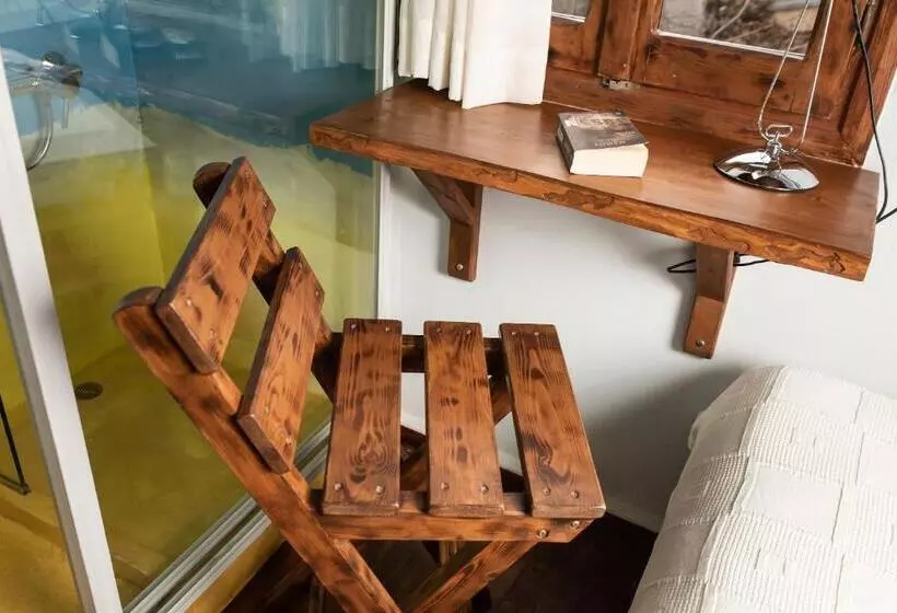 پانسیون Favela Living Space