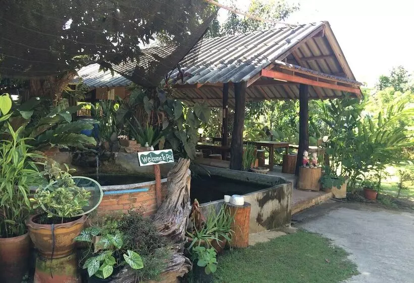 Majatalo Pai Porpeang  Guesthouse