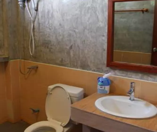 Majatalo Pai Porpeang  Guesthouse