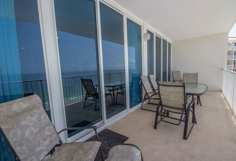 Lighthouse Condos By Hosteeva