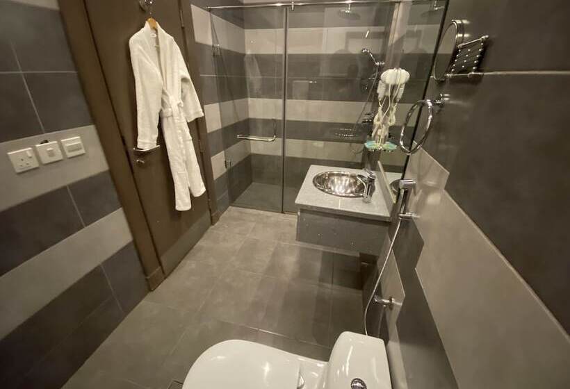 180 Degrees Hotel Almalqa