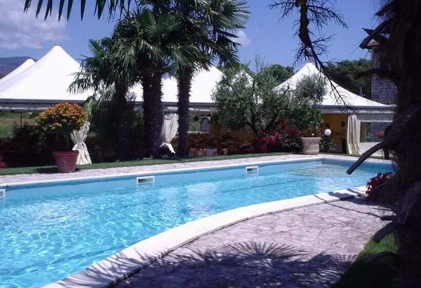 ベッドアンドブレックファースト Agriturismo Podere Novo