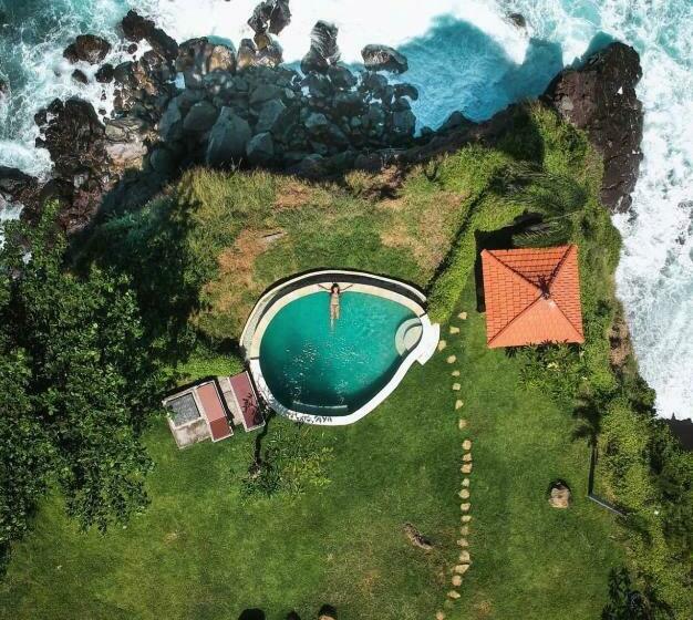 Bed and Breakfast Makawi Tuwa