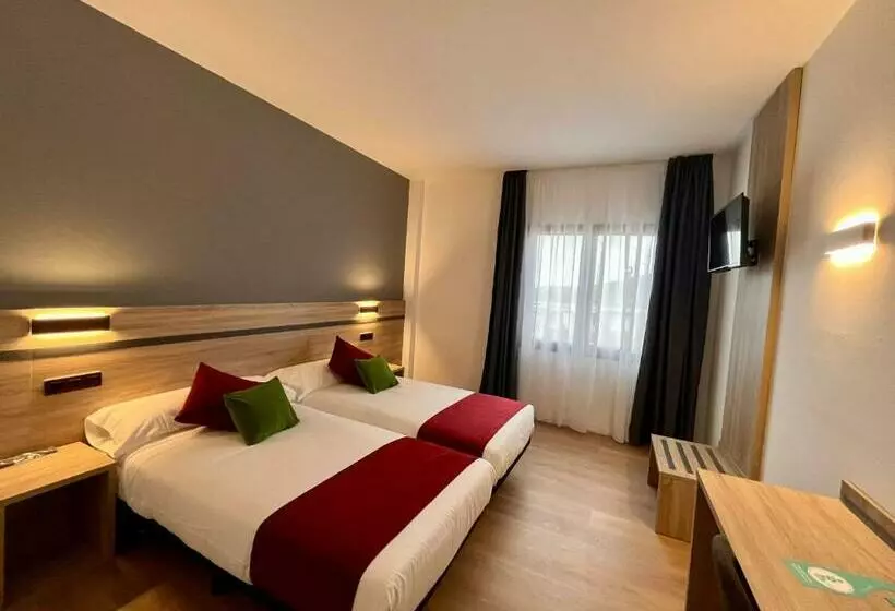 Hotelli Alda Malvasía