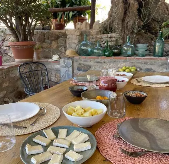 ホテル Cortijo Tayula Centro De Recuperación Y Descanso