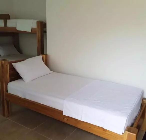 Hotelli Costa De Oro