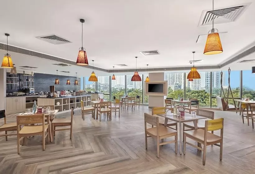 ホテル Ginger Noida Sector 133
