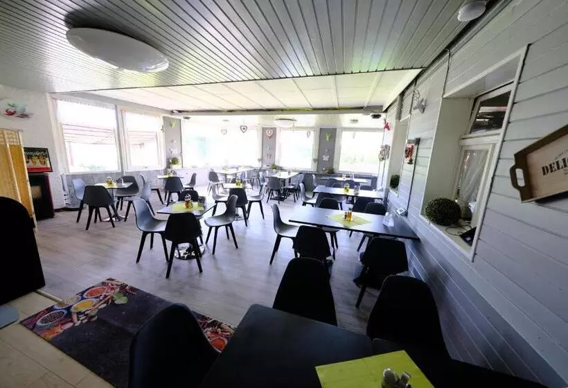 Hotelli Sonnenmatte Titisee B Und B Nahe Badeparadies