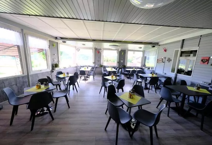 Hotelli Sonnenmatte Titisee B Und B Nahe Badeparadies