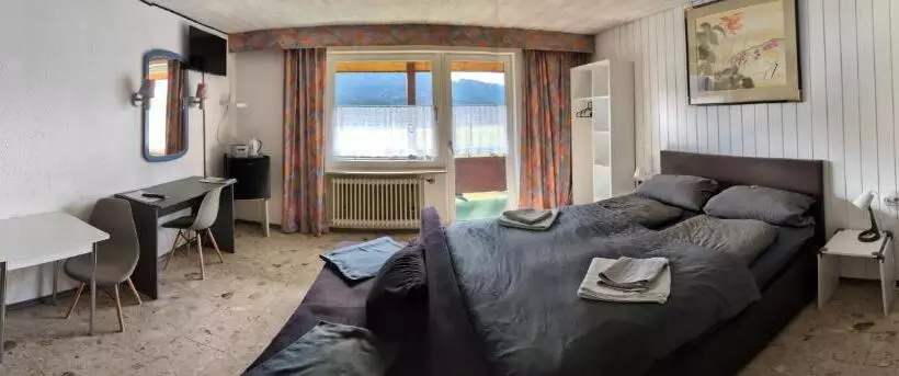 Hotelli Sonnenmatte Titisee B Und B Nahe Badeparadies