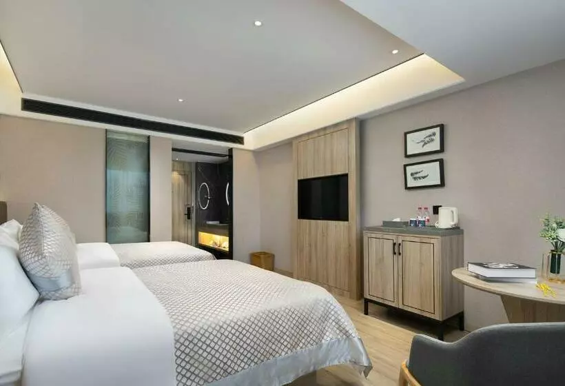 Morning Hotel, Fengcheng High  Speed Railway Station