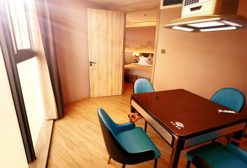 Morning Hotel, Fengcheng High Speed Railway Station