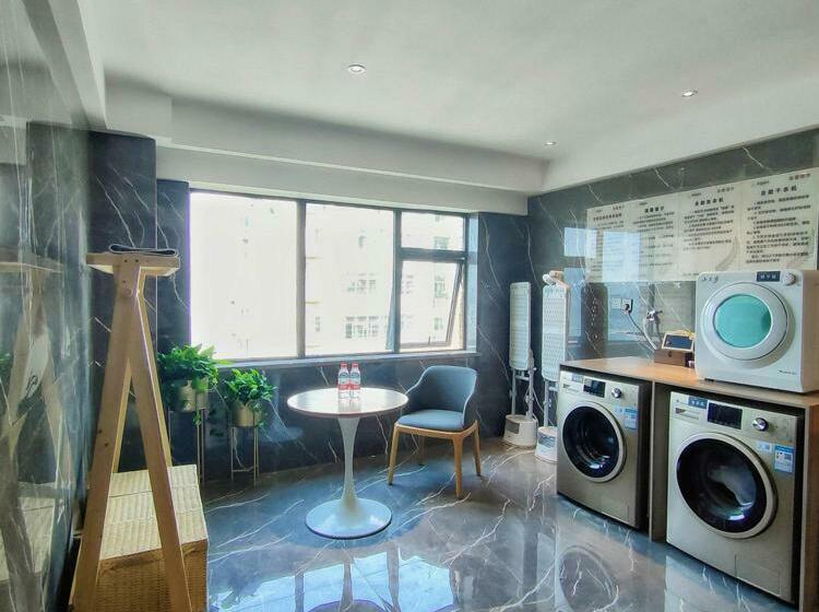 Morning Hotel, Fengcheng High Speed Railway Station