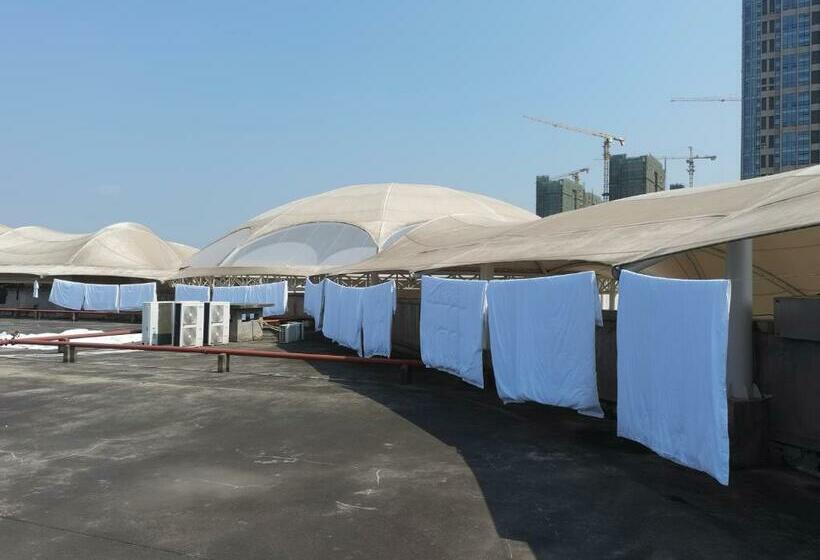 Morning Hotel, Fengcheng High Speed Railway Station