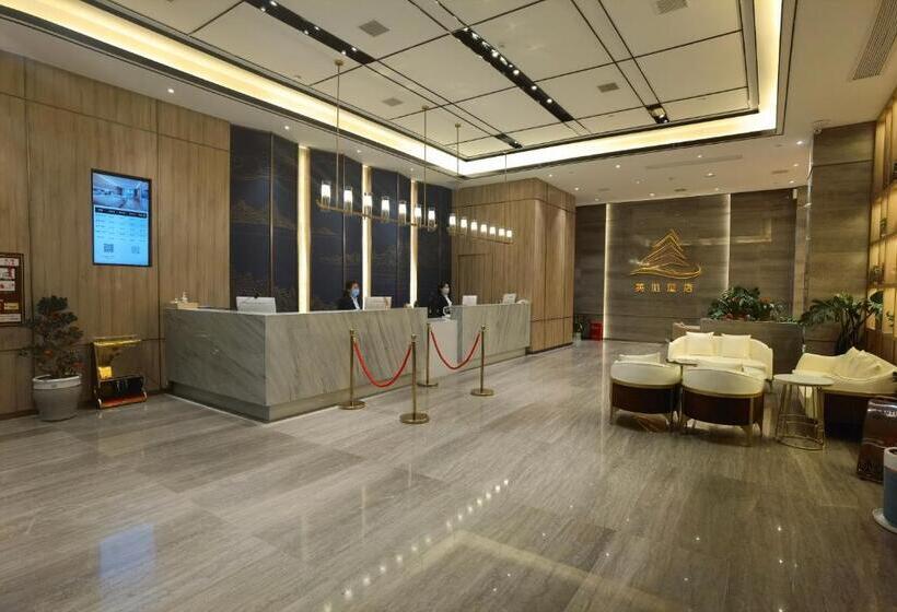 Morning Hotel, Fengcheng High Speed Railway Station