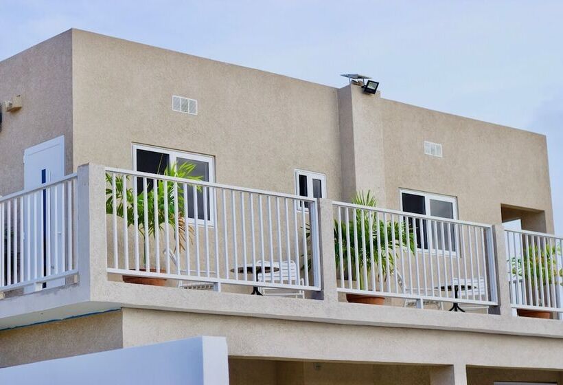 پانسیون Room In Apartment Nice Apartament In Aruba