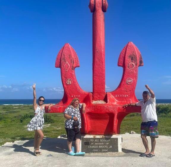 پانسیون Room In Apartment Nice Apartament In Aruba