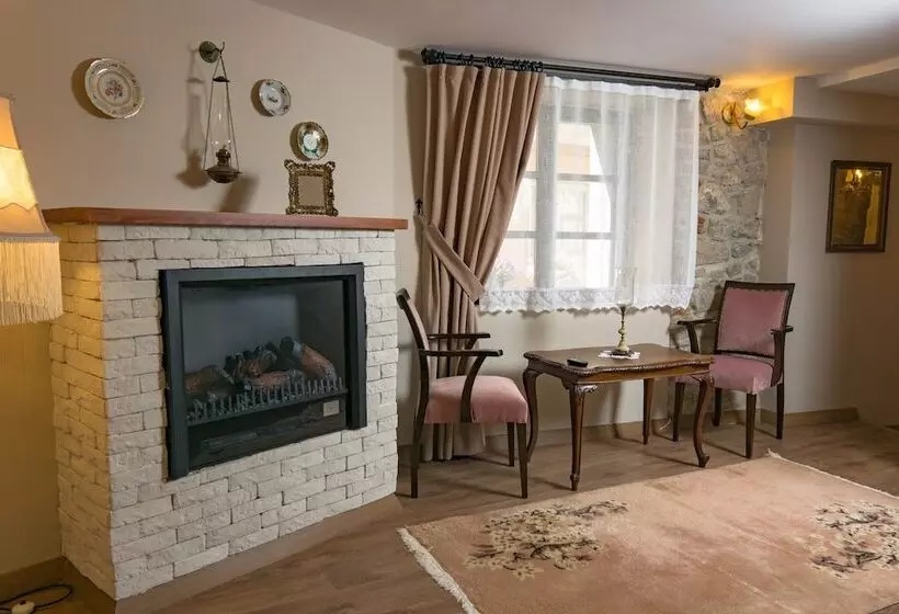 1870 S Taş Konak Otel üç Oda