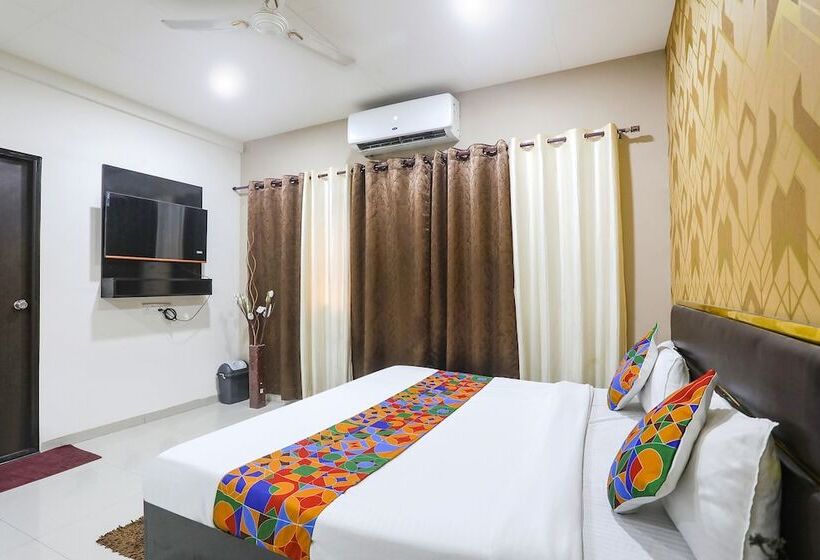 Fabhotel Paradise Stay Inn