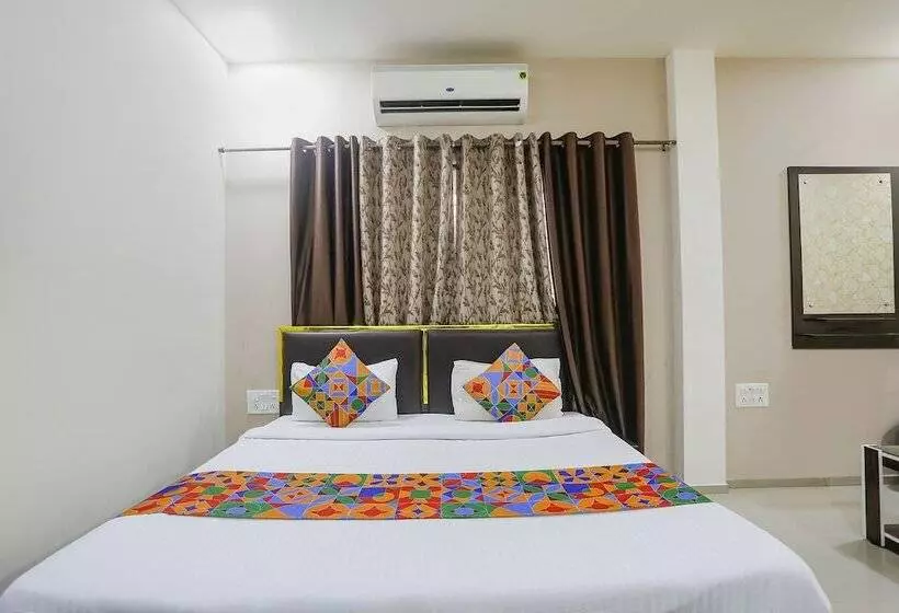 Fabhotel Paradise Stay Inn